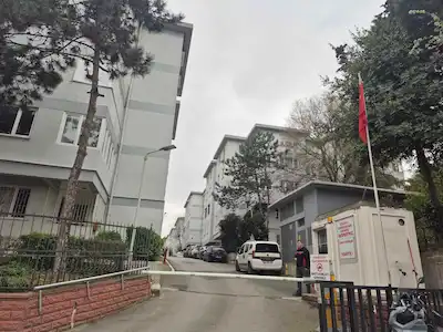 ACIBADEM BASIN SİTESİ'NDE 45 M² KİRALIK OFİS