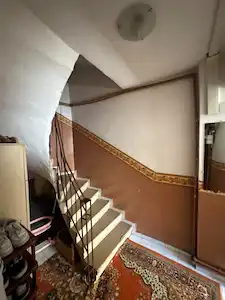KOMPLE SATILIK KÖŞE BİNA