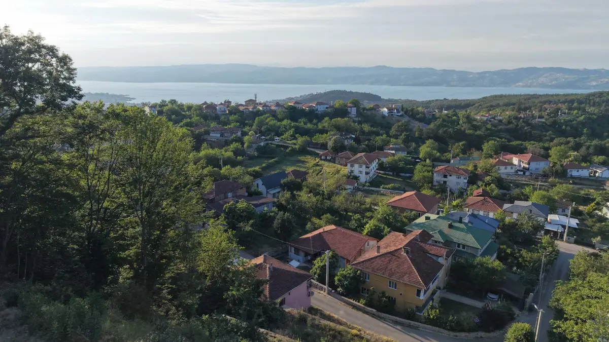SAPANCA HACIMERCAN'DA GÖL MANZARALI %20 IMARLI ARSA