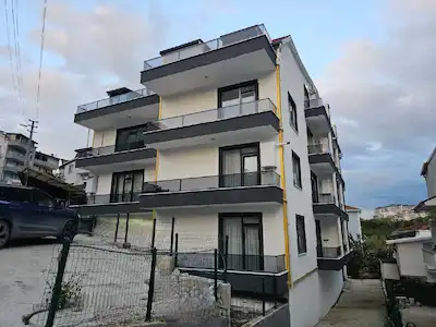 İZMİT TÜYSÜZLER MAHALLESİ NDE FIRSAT  DAİRE