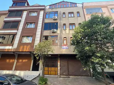 BAYRAMPAŞA KARTALTEPE MAHALLESINDE 130M2 2+1 SATILIK DAIRE