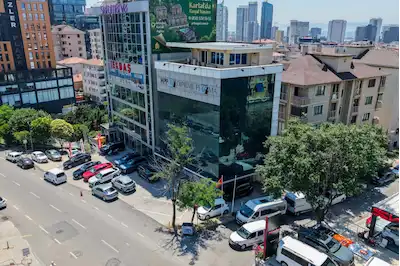 MALTEPE E5 ÜSTÜ TABELA DEĞERİ YÜKSEK KOMPLE FIRSAT KİRALIK PLAZA