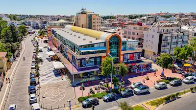 ALTINKUM SAHİLİNE 100 METRE | DİDYMA İŞ MERKEZİ’NDE GİRİŞ KAT KİRALIK DÜKKAN