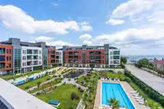 REMAX GELİŞİMDEN ALYA MARİN SİTESİNDE DENİZ MANZARALI 5+1 DAİRE