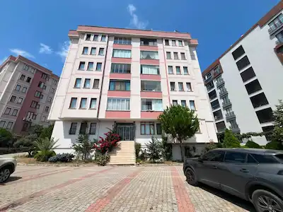 KURTKÖY ESEN YAMAÇ SITESINDE SATILIK 4+1 DAIRE