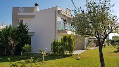 SASALI UZMANINDAN ZEYTIN EVLERI SITESINDE 3+1 KIRALIK VİLLA