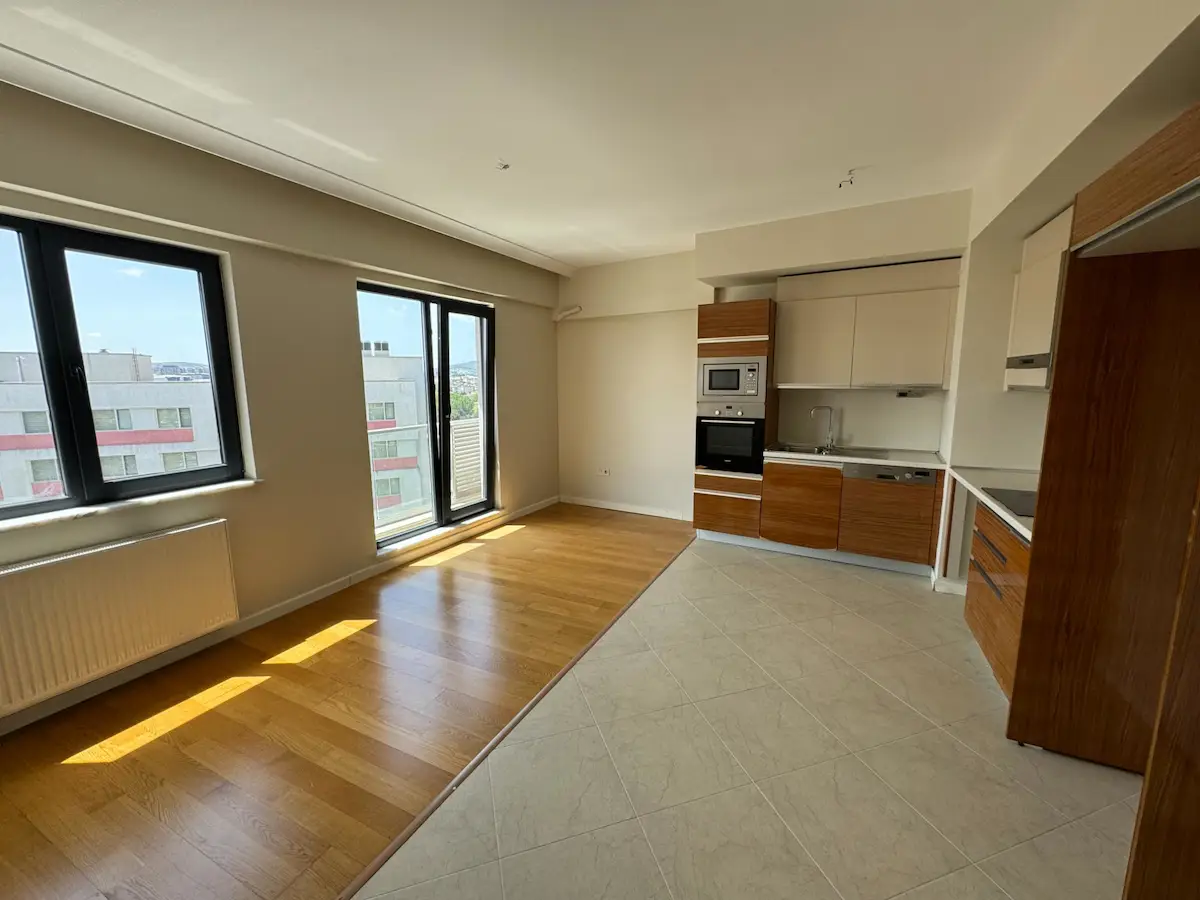 SİNPAŞ LİVA SATIŞ OFİSİ REMAX PROF SEZAİ T. KİRALIK 1+1 66 M2 ANKASTRELI