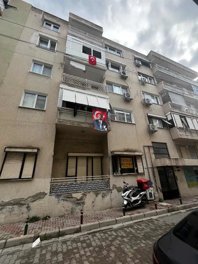 BAHARİYE'DE MERKEZİ KONUMDA KİRALIK FERAH 3+1 DAİRE