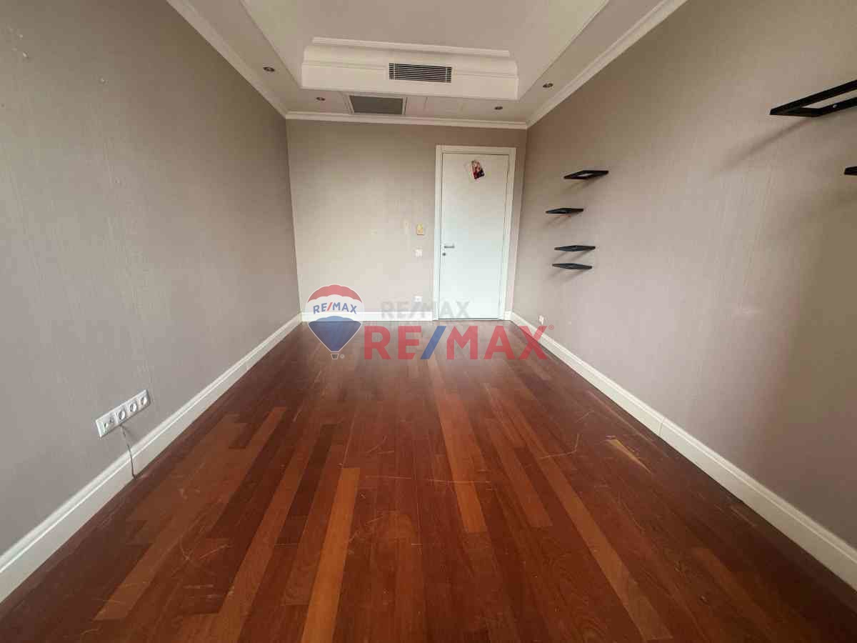 REMAX 7 TEPE'DEN BOĞAZÜSTÜ EVLERİ'NDE SATILIK DAİRE