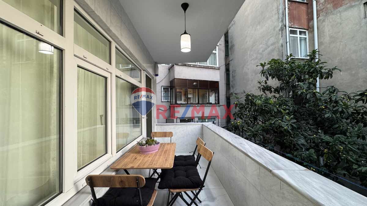 NİŞANCA MAH.DE YÜKSEK GİRİŞ SATILIK BÜYÜK 1+1 (İÇİ YENİLENMİŞ)