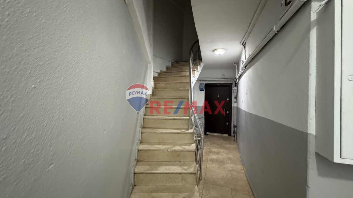 NİŞANCA MAH.DE YÜKSEK GİRİŞ SATILIK BÜYÜK 1+1 (İÇİ YENİLENMİŞ)