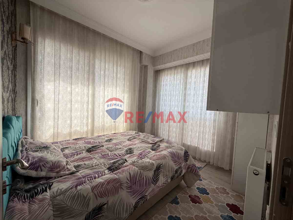 3/5 SK. ARAKAT SIFIR EŞYA TINAZTEPE KAMPÜS YANI FIRSAT KAÇIRMAYIN