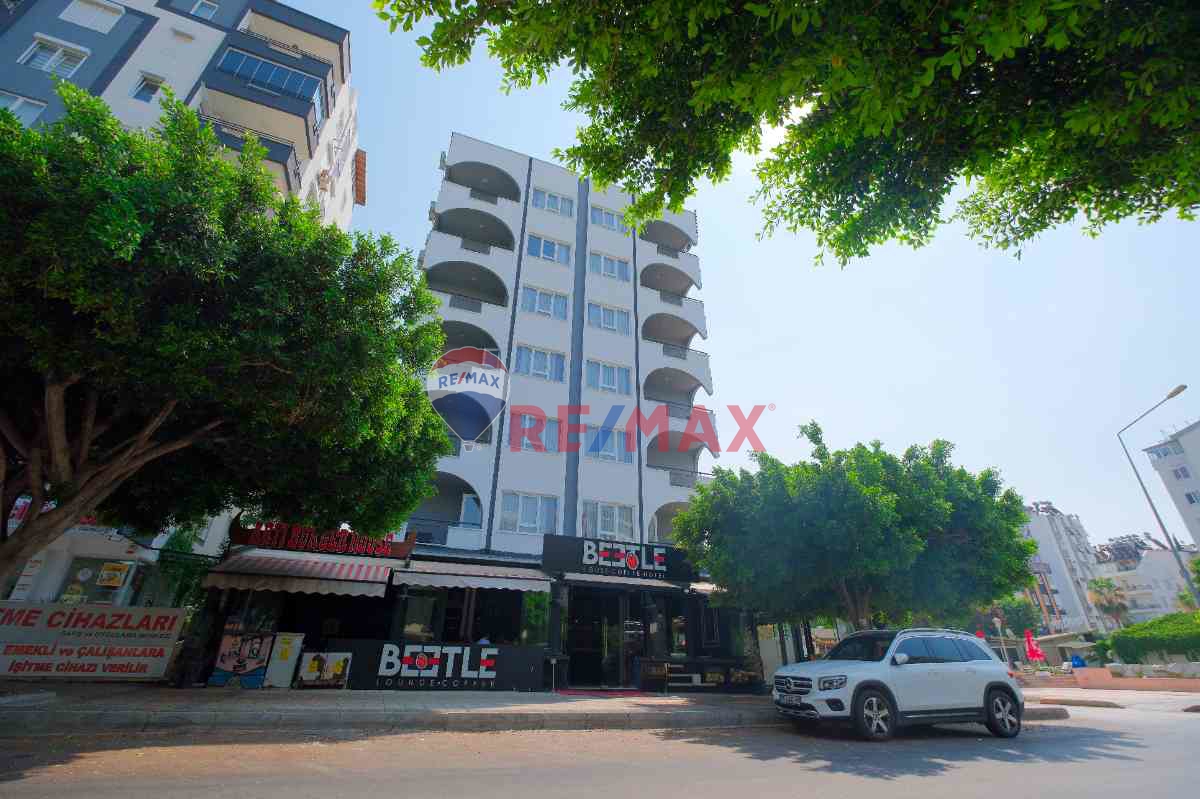 ANTALYA KONYAALTI' NDA PLAJA 500 MT MESAFEDE KIRALIK APART OTEL (KOMPLE BİNA)