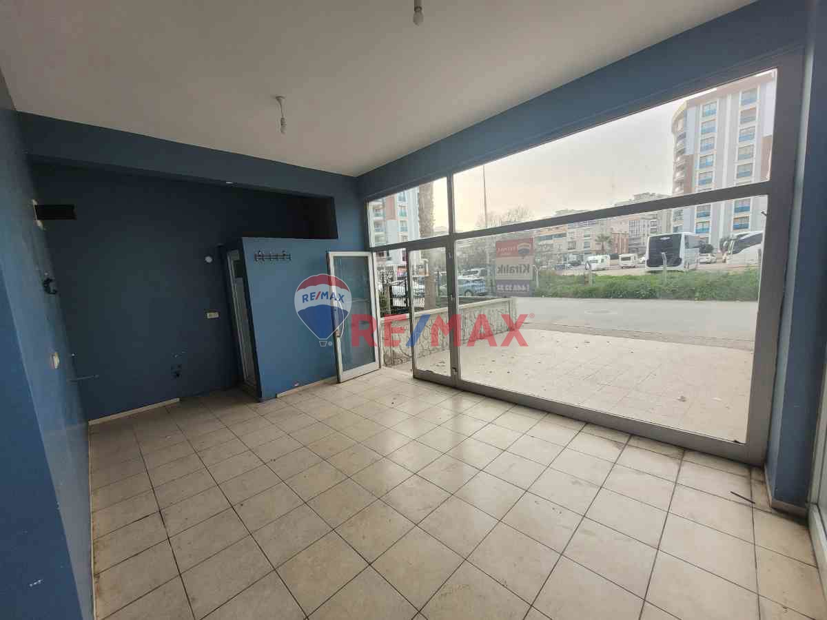 İZMIR BUCA ÇAMLIKULE MAH. METRO SON DURAĞI YAKINI KİRALIK DÜKKAN
