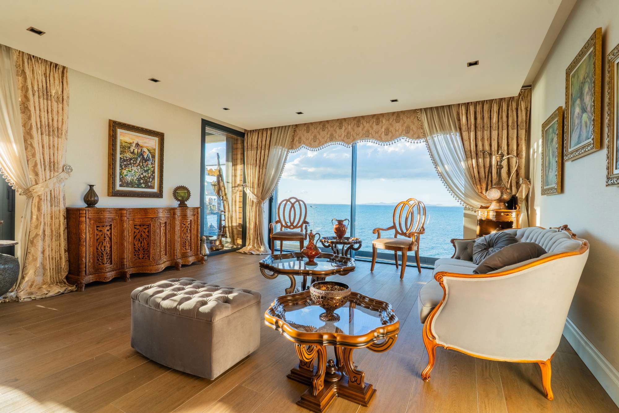 MAVI YAKA ÇIÇEK EVLER'DE DENIZE SIFIR ÖZEL DUBLEKS YALI DAIRESI