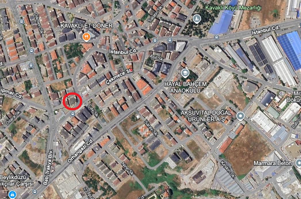 KAVAKLI İSTANBUL CAD.DESİNE 25MT CEPHELİ SATILIK DÜKKAN