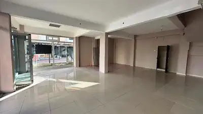 İZMİT KADIKÖY MAHALLESİNDE 50 M2 KİRALIK DÜKKAN