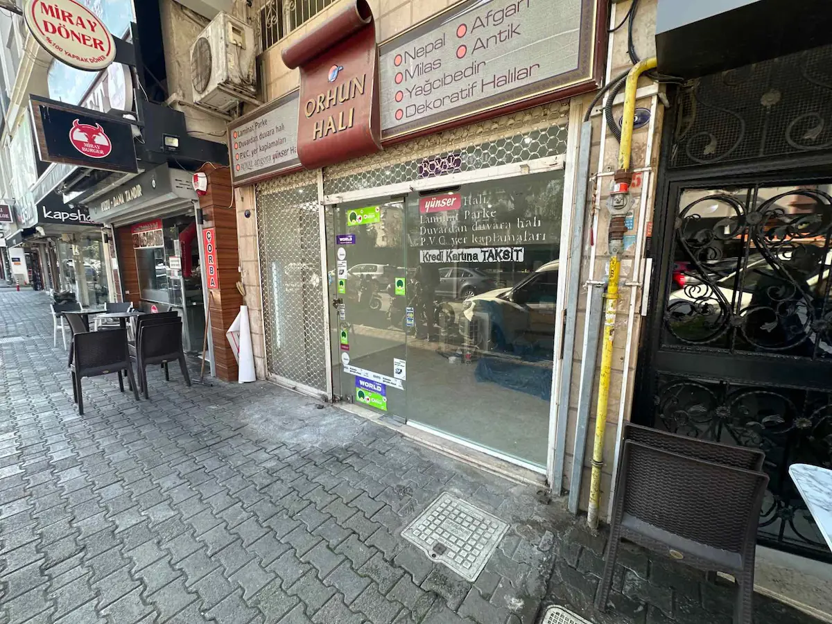 KARŞIYAKA BOSTANLI KİRALIK BATARLI DÜKKAN