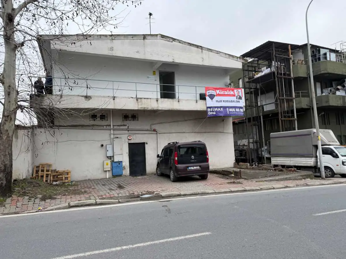ÜMRANİYE İMES D KAPISI KARŞSI 400M2 KİRALIK GIDA ÜRETİMİNE UYGUN