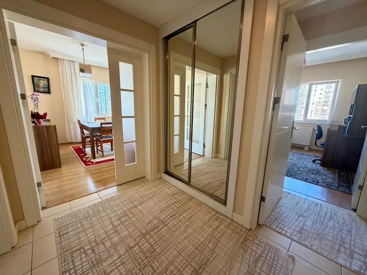 REMAX KAYA'DAN İNNOVİA 2'DE HAVUZ MANZARALI KÖŞE 3+1 DAİRE