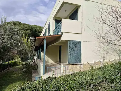 PELİTKÖY GÜZEL BELDE SİTESİNDE SATILIK VİLLA