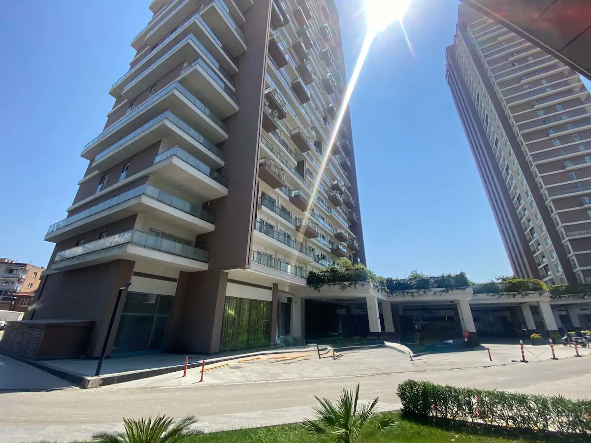 BORNOVA DAP’TA SATILIK KDV AVANTAJLI DÜKKAN 3