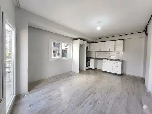 ULUKENT İZBAN YAKINI ARA KAT 2+1 KİRALIK DAİRE