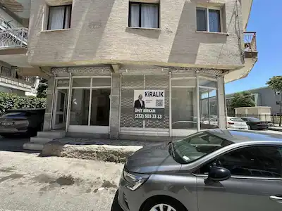 BORNOVA’DA KİRALIK DÜKKAN | KÜLTÜR VE SANAT MERKEZİ KARŞISI | KÖŞE 75 M2