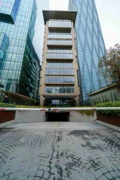 LEVENT LOFT'TA 1+1, 135 M2 BAHÇELİ BÜRO/OFİS...