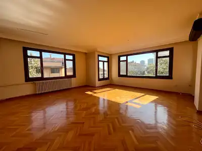 REMAXTIME'DAN 2.ULUS'TA SATILIK ARAKAT IŞIK ALAN 3+1 BOŞ DAİRE