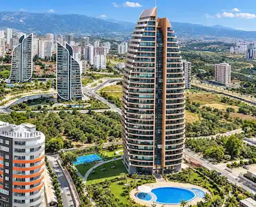 REMAX RİNA'DAN FUATMOREL MAH.DE PRESTİJLİ SİTEDE LÜKS 5+1
