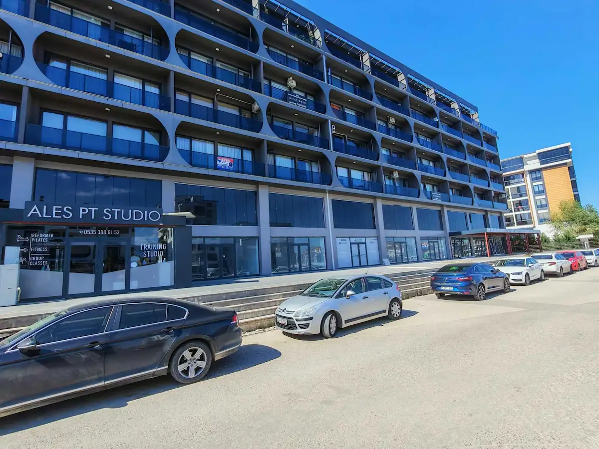 KARTEPE FSM'DE 1+1 EŞYALI KİRALIK LÜKS DAİRE