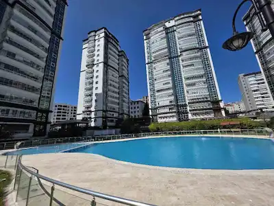 DURUŞEHİR MİRA EVLERİNDE 3+1, 170M² LÜKS SİTE İÇİ, FULL SOSYAL