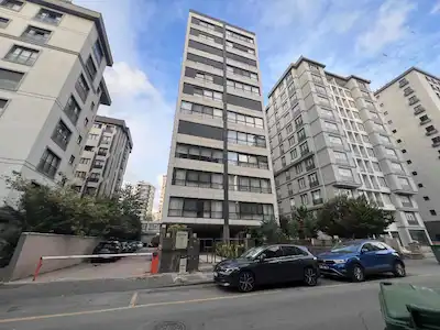 KADIKÖY ERENKÖY’DE 4+1 | 150 M² NET | 3 CEPHELİ,, 2 BANYOLU DAİRE