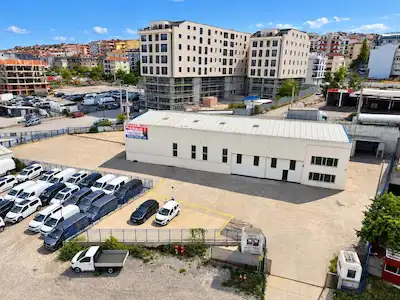 E-5 YANYOLDA TABELA DEĞERİ YÜKSEK FABRİKA-ÜRETİM TESİSİ