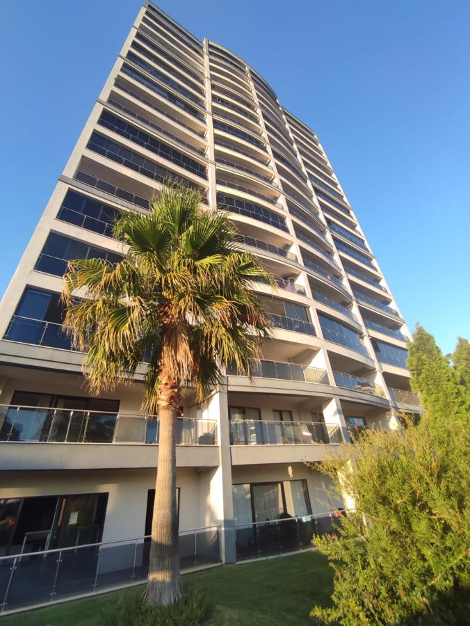 YAKACIK TWİNSTAR SATILIK BÜYÜK 3+1 DAİRE