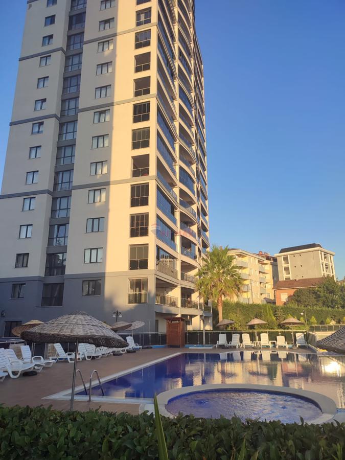 YAKACIK TWİNSTAR SATILIK BÜYÜK 3+1 DAİRE