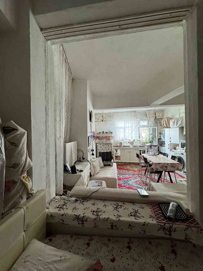 REMAX FORZA'DAN TAKSİMDE SATILIK DAİRE