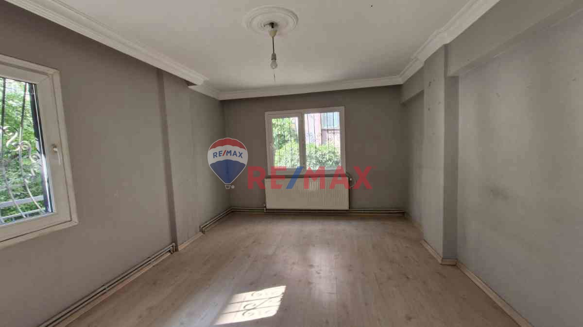 YIĞITLER MAHALLESI'NDE BAHÇELI, FERAH 3+1 DUBLEKS DAIRE!