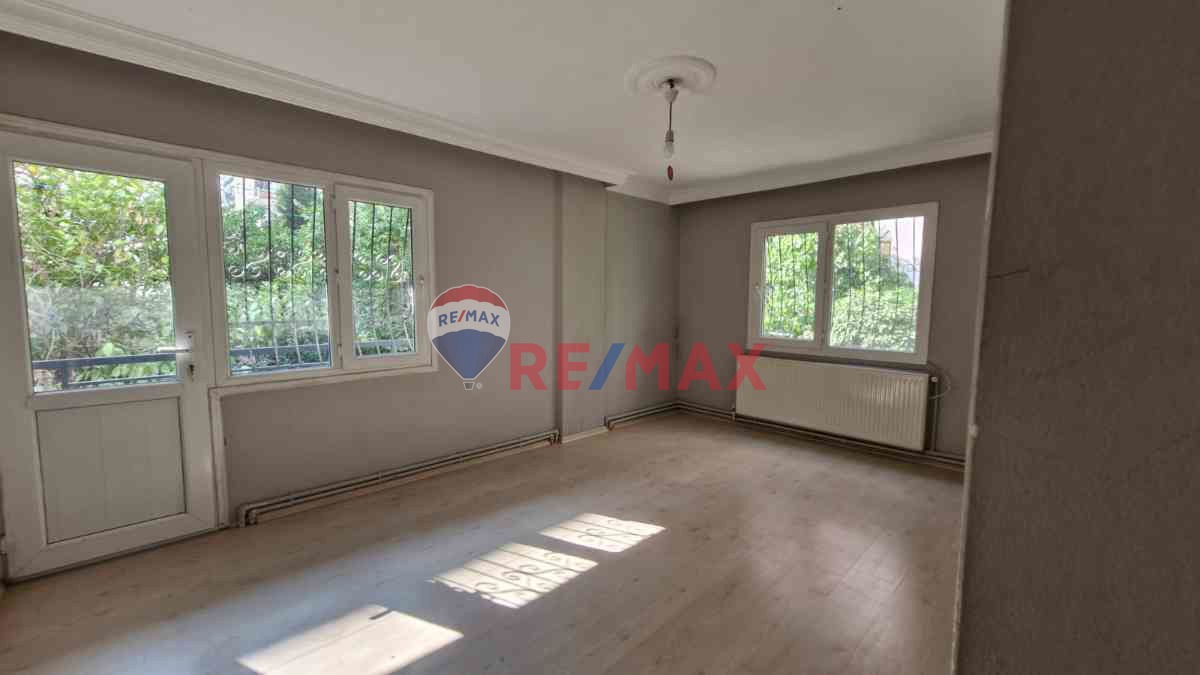 YIĞITLER MAHALLESI'NDE BAHÇELI, FERAH 3+1 DUBLEKS DAIRE!