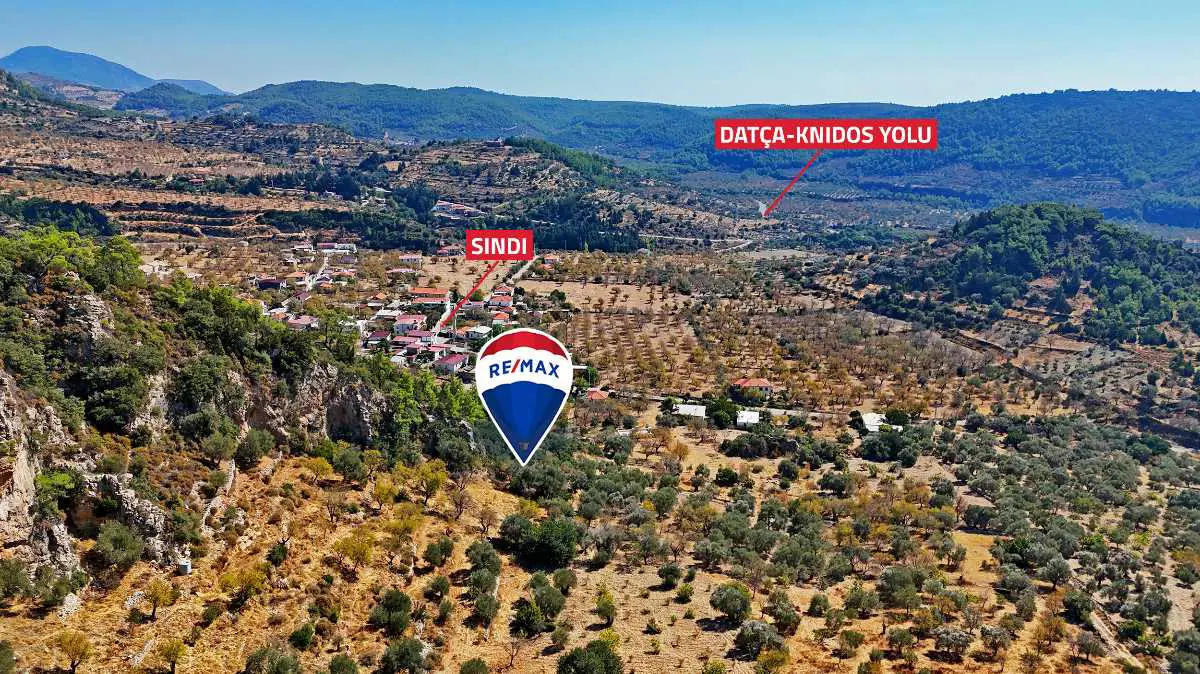 DATÇA SATILIK YOLU OLAN MANZARALI ARAZİ