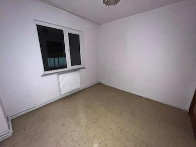 REMAX BEYAZ SELİMİYE MAHALLESİNDE 3+1 KİRALIK DAİRE – ALTIPARMAK’A YÜRÜME MESAFESİNDE