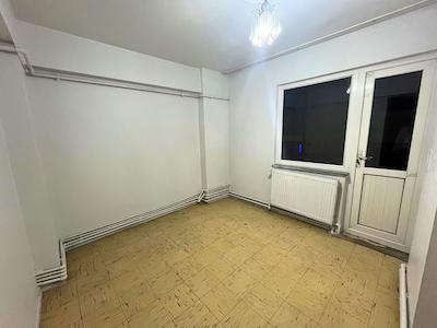 REMAX BEYAZ SELİMİYE MAHALLESİNDE 3+1 KİRALIK DAİRE – ALTIPARMAK’A YÜRÜME MESAFESİNDE