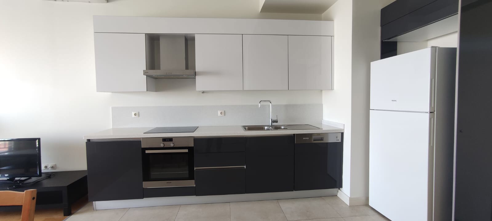 REMAX MODEL DEN SİNPAŞ AQUA CİTY F1 KULEDE 1+1 EŞYALI KİRALIK DAIRE