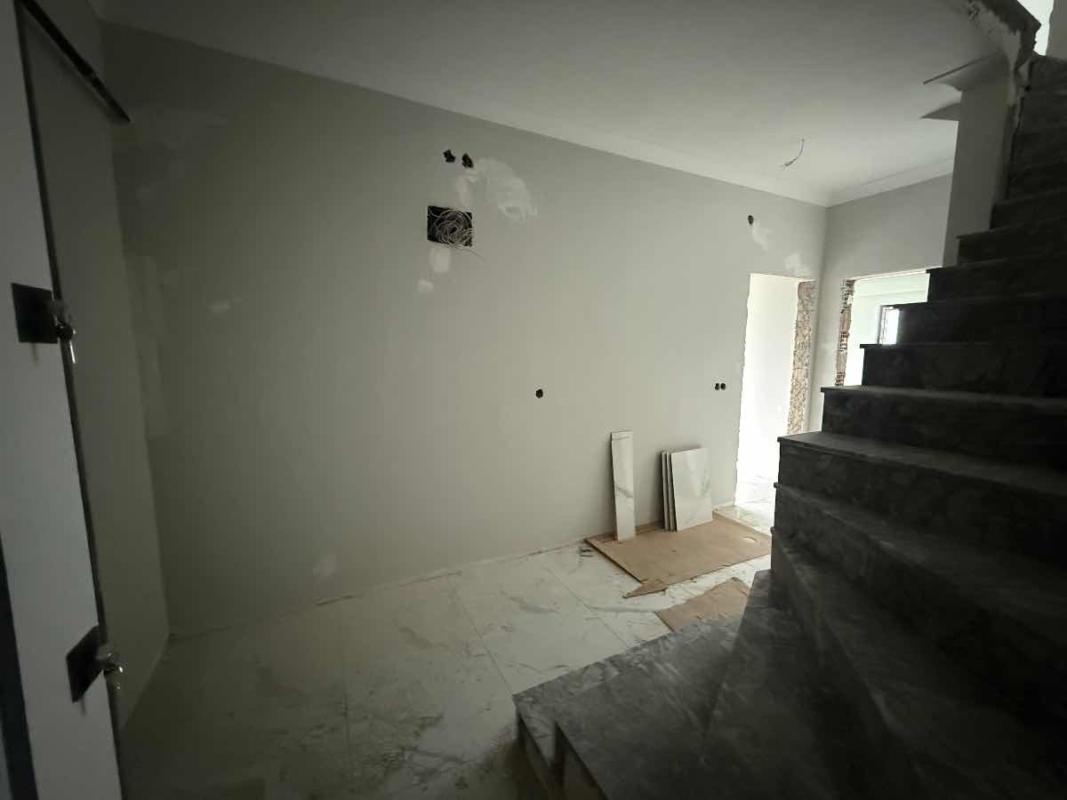 HISAREYN'DE DENIZ MANZARALI SATILIK 3+1 DILEK ERCAN REMAXÇAKRA