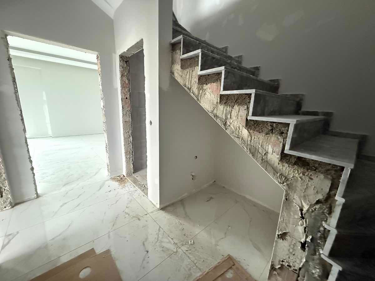 HISAREYN'DE DENIZ MANZARALI SATILIK 3+1 DILEK ERCAN REMAXÇAKRA