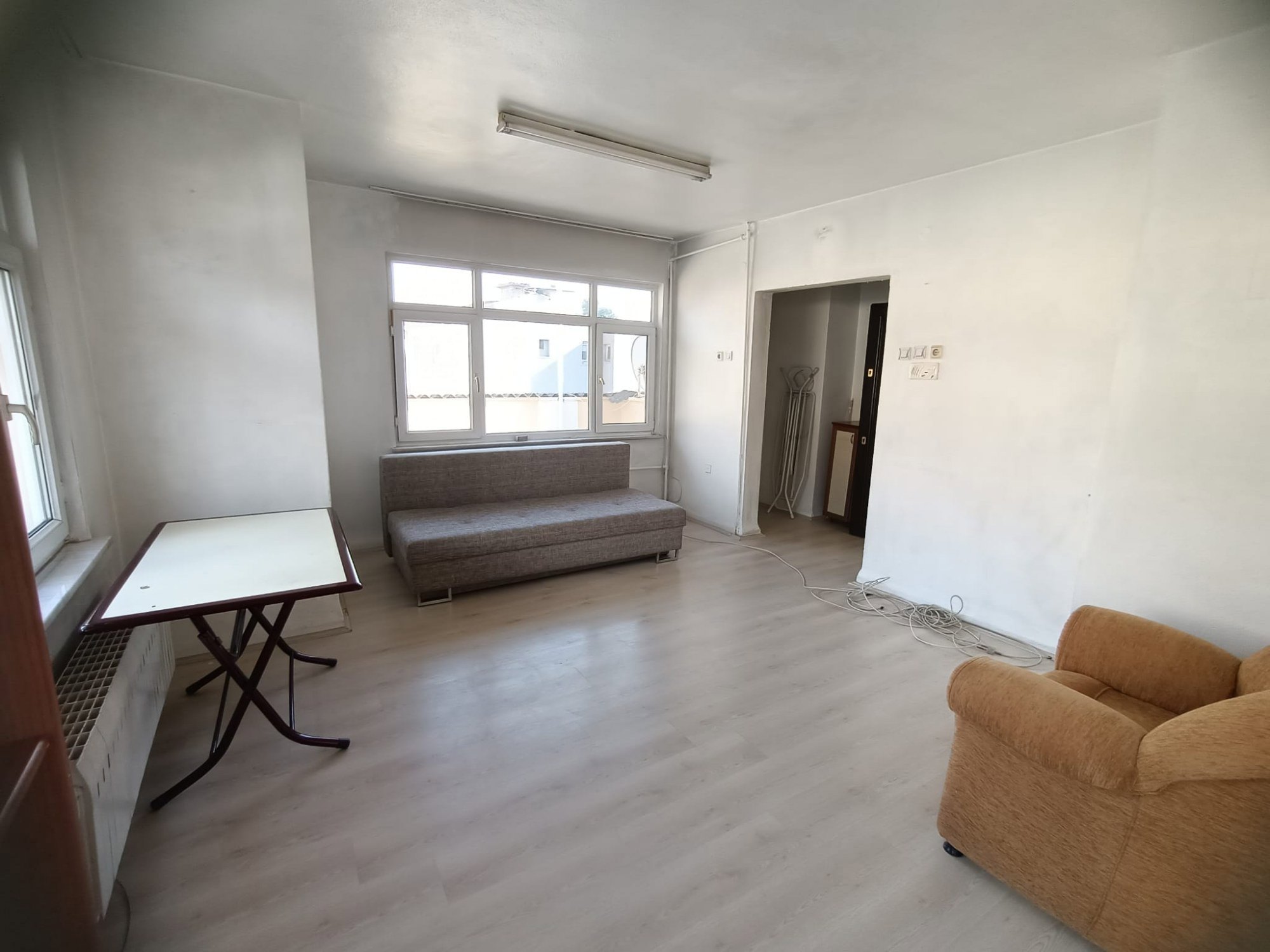 REMAX ÇARŞI'DAN CUMHURIYET PARKI YANI KIRALIK DAIRE