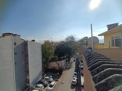 REMAX ÇARŞI'DAN CUMHURIYET PARKI YANI KIRALIK DAIRE