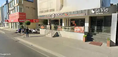 AVCILAR E-5 ÜZERİ 6 YILLIK OTURMUŞ BULUT MUTFAK + 4 MARKA YÜKSEK CİRO POTANSİYELLİ DEVREN IŞLETME