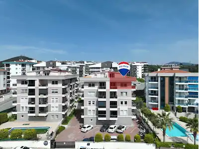 KUŞADASI ÖZADA SITESI’NDE DENIZ MANZARALI 4+1 ÇATI DUBLEKS